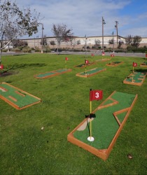 9 - Hole Mini Golf